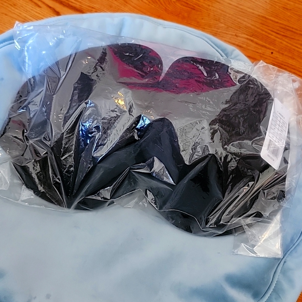 Strapless Black Bra
